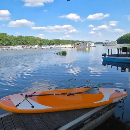 Lavendelhaus Am Mueritzsee - Direkt Am Wasser بيت للعطل Buchholz (Mecklenburg-Vorpommern)